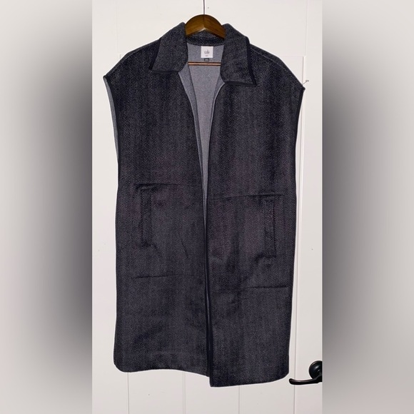 CAbi Novel Herringbone Tweed Vest Women M/L Quiet Luxury Capsule Wardrobe - Picture 6 of 8